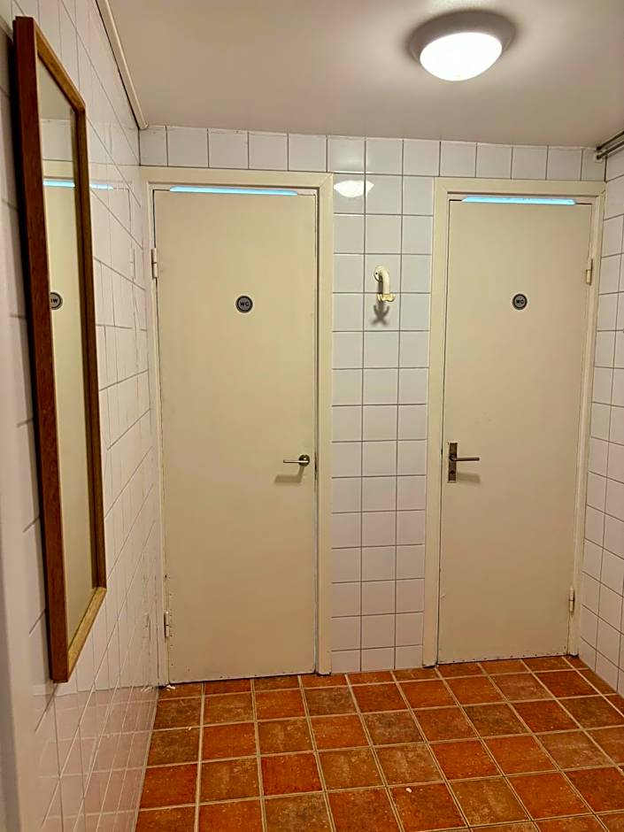 Vandrarhem, Hostel in Hällestrand Semesterby