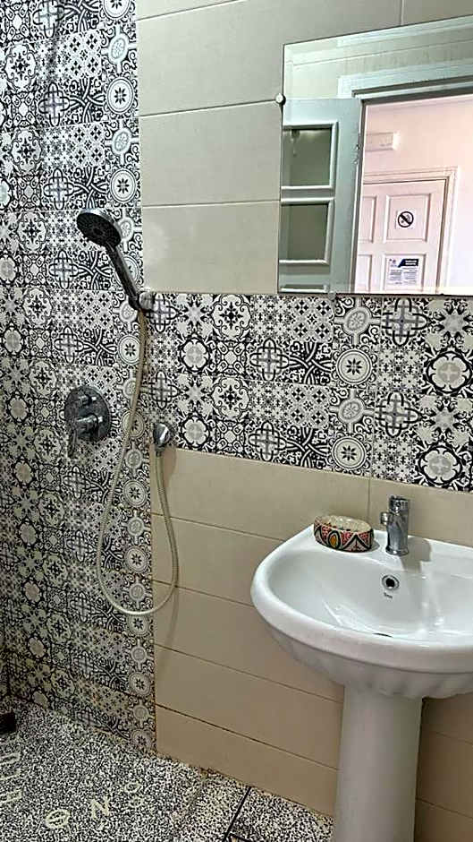 BIG BLUE guest house