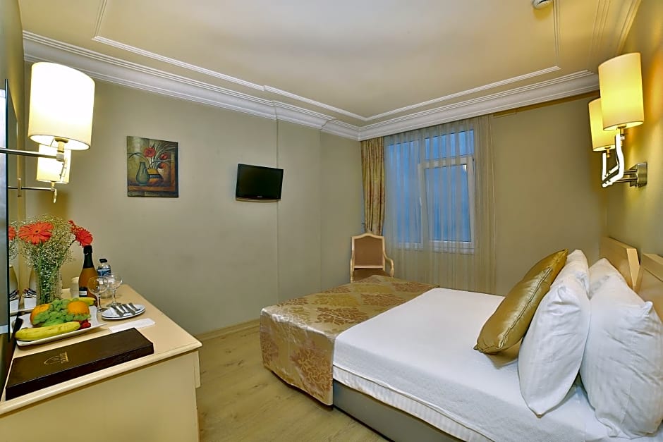 The Time Hotel Old City