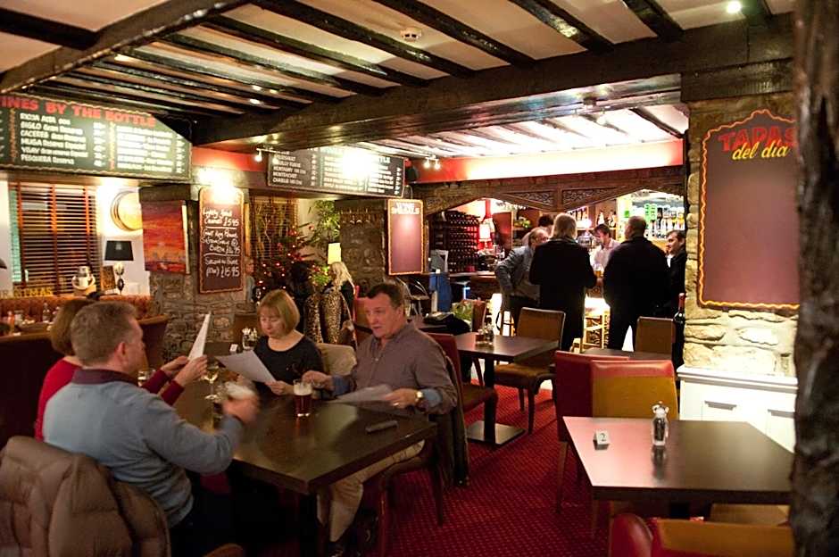 The Beaufort, Raglan