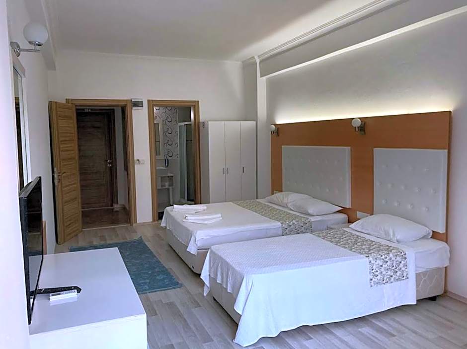 Uğur Otel