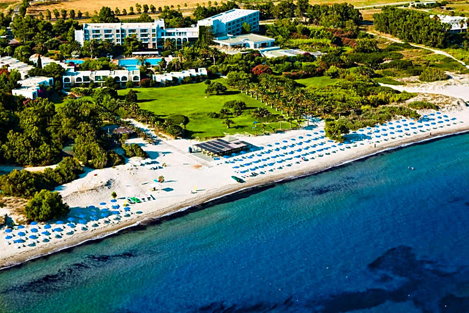 Caravia Beach Hotel