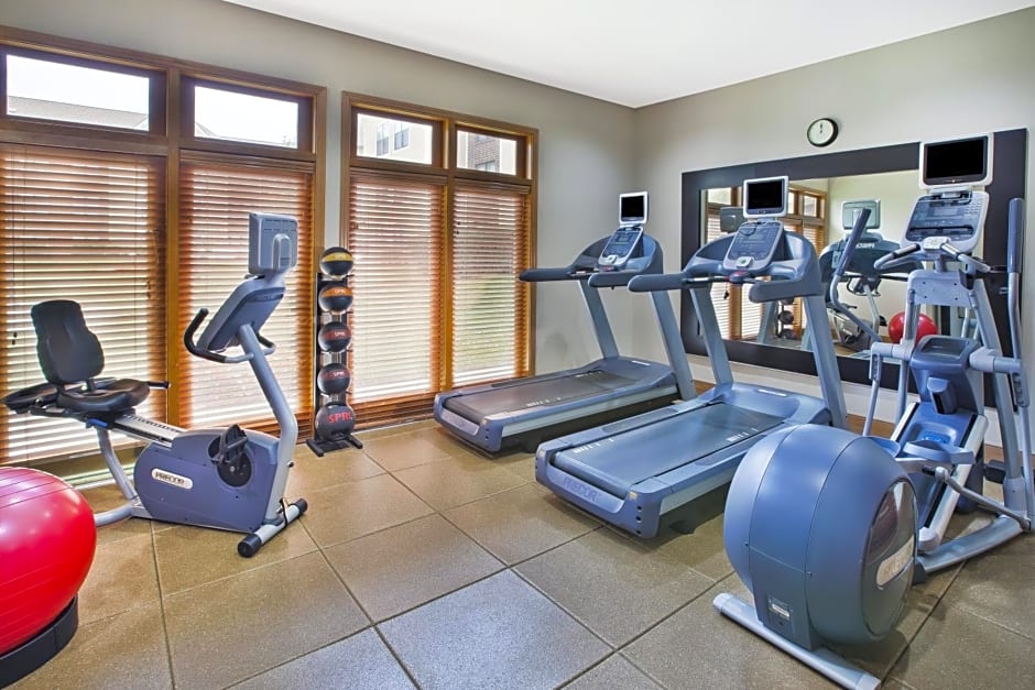 Homewood Suites Dayton-Fairborn – Fairborn, OH