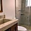 Apartment Tortugas- rooms with AC, and great pool at 5 min to Carrizalillo beach and restaurants of Benito Juarez Bulevard