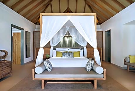 Beach Family Pool Villa: Discount on Roundtrip transfer