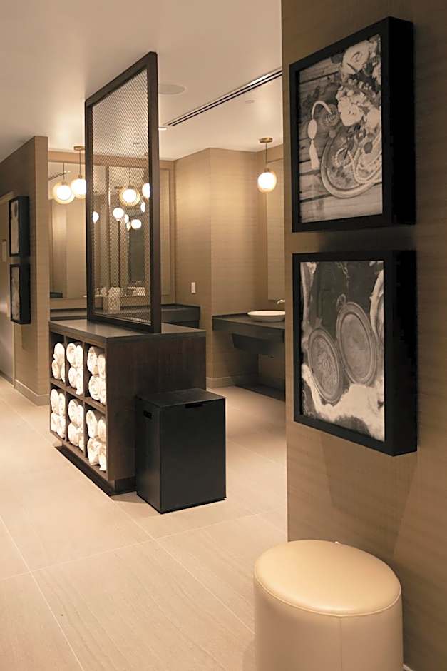 The Omni King Edward Hotel