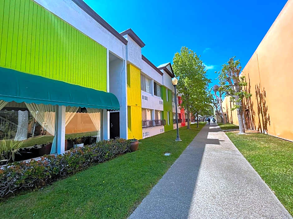 Hotel Pacific Garden