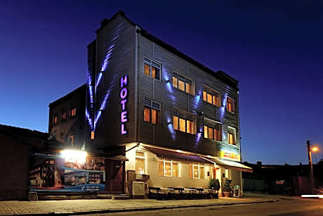 Hotel Mehdjarel