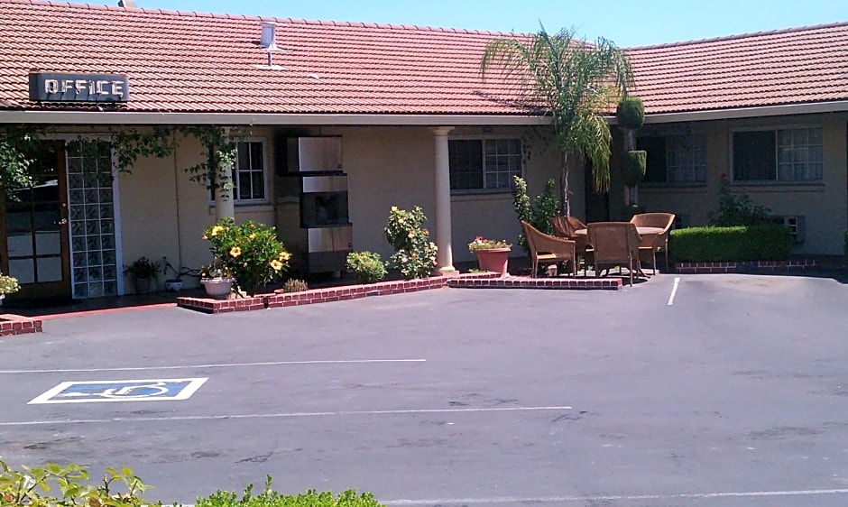 San Joaquin Motel