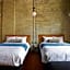Brewhouse Inn And Suites
