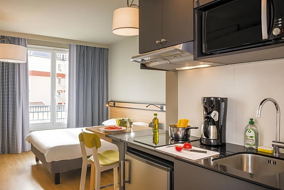 Aparthotel Adagio Access La Defense Puteaux