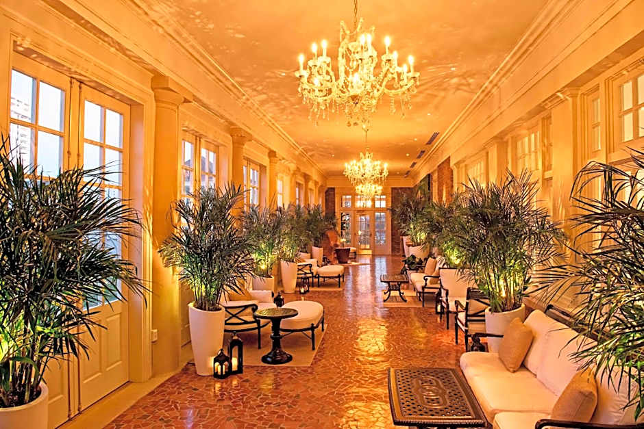 The Historic Cavalier Hotel and Beach Club, Autograph Collection 