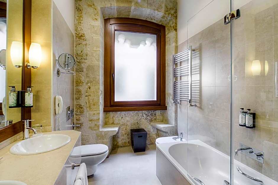 NH Salamanca Puerta de la Catedral