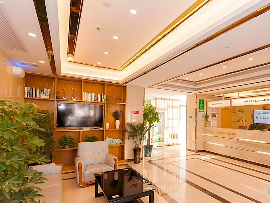 GreenTree Inn Yichang Wanda Binjiang