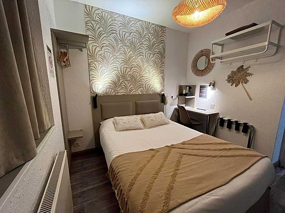 Cit'Hotel Le Cheval Blanc, Cognac Centre