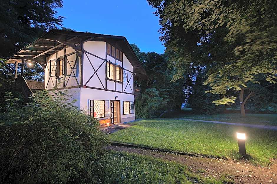 Chateau Loucen Garden Retreat