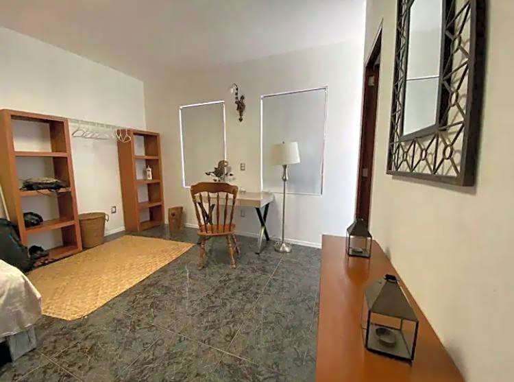 Comoda habitacion con baño privado morelos 1