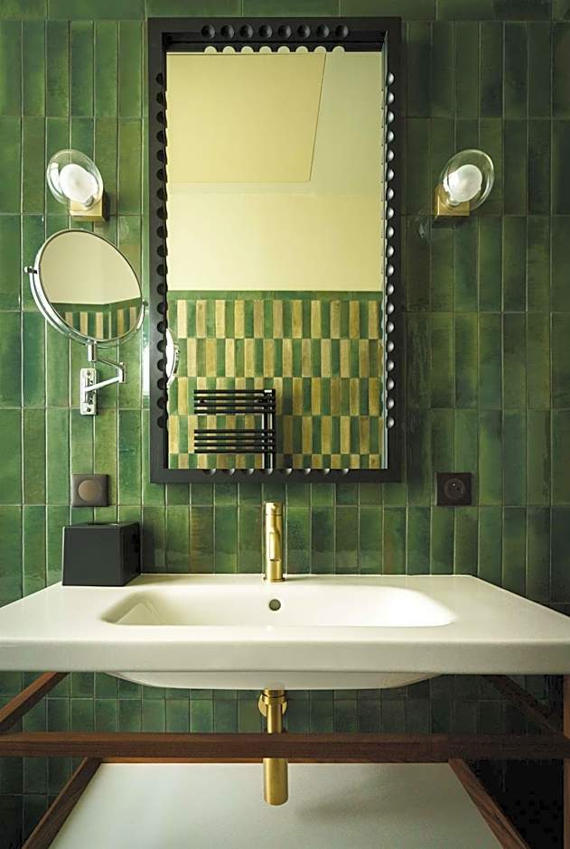 Hotel Gounod Fully Renovated