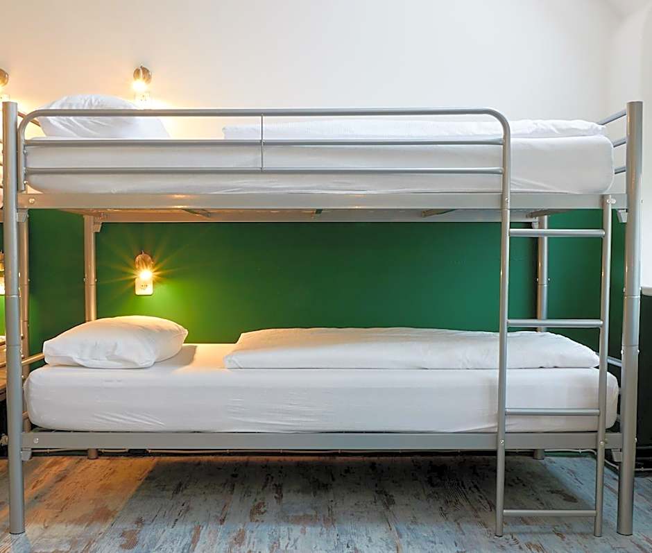 Ballhaus Berlin Hostel