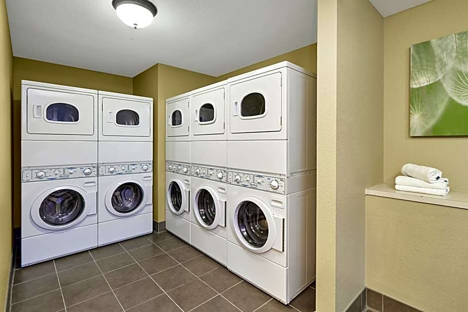 Staybridge Suites Lincolnshire By IHG