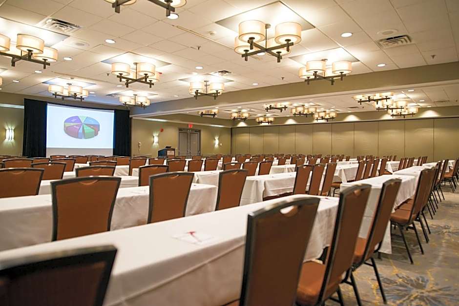 Crowne Plaza Suites MSP Airport - Mall of America By IHG