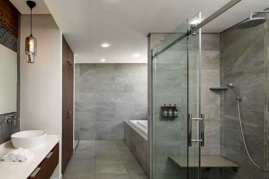 Crowne Plaza - Dar Es Salaam By IHG