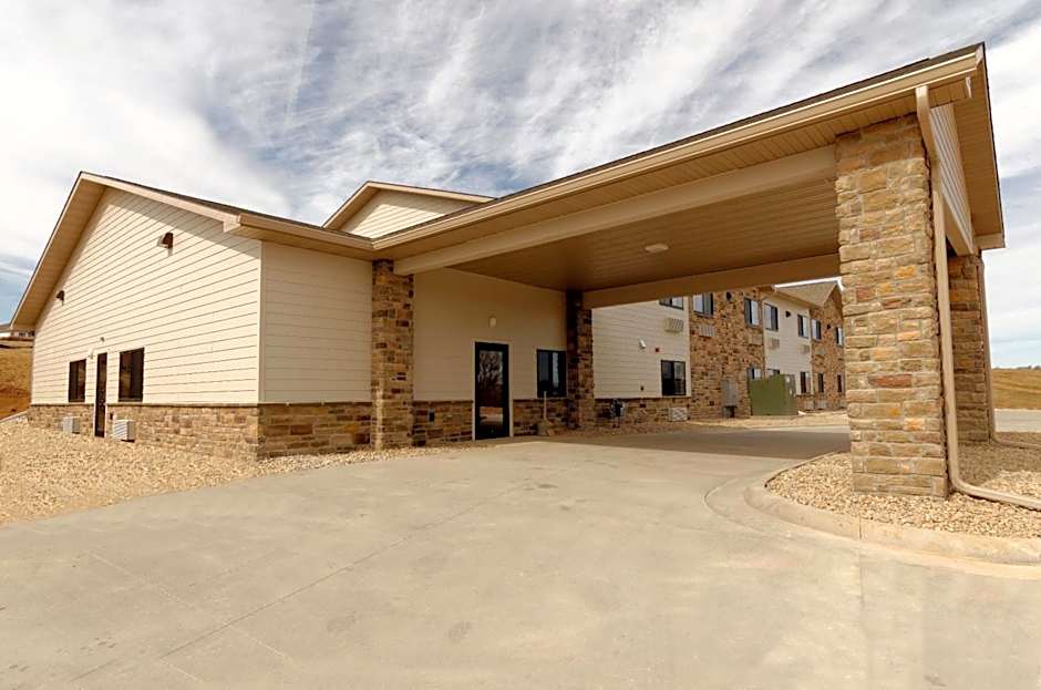 Cobblestone Inn & Suites - Denison | Oak Ridge