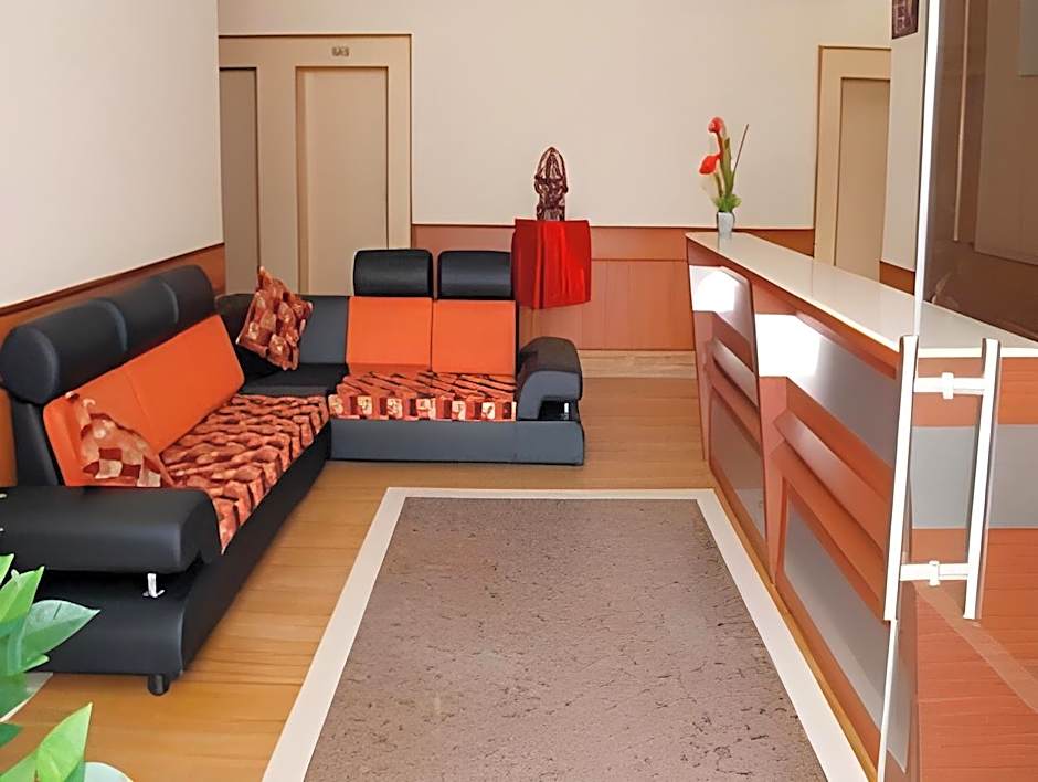Vihal Estancia Holiday Inn – Yercaud, MO