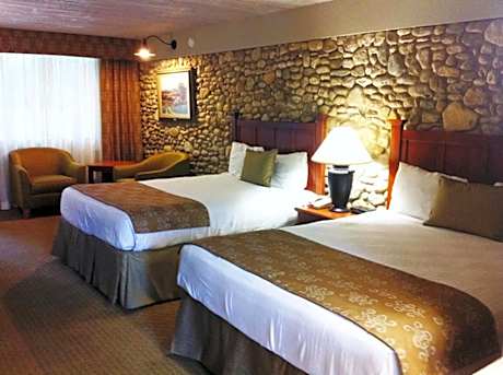 Two Queen Beds with Pool View