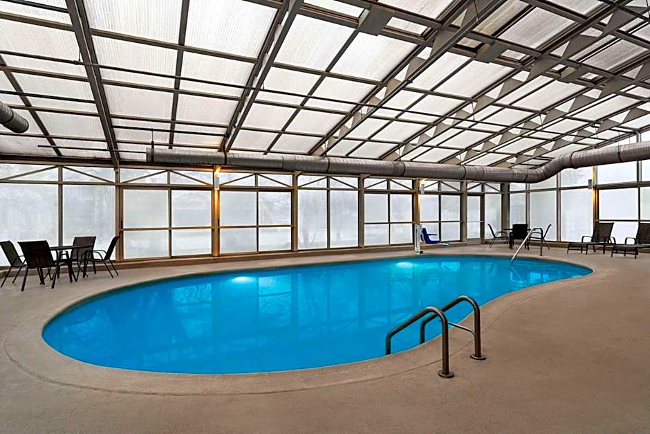 La Quinta Inn & Suites by Wyndham Chicago Tinley Park
