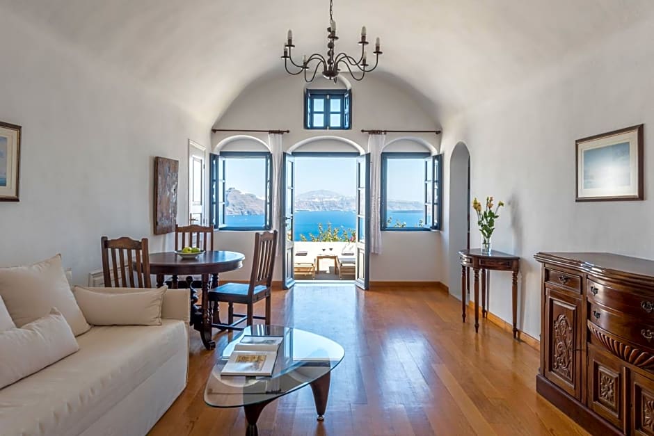 Chelidonia Luxury Suites