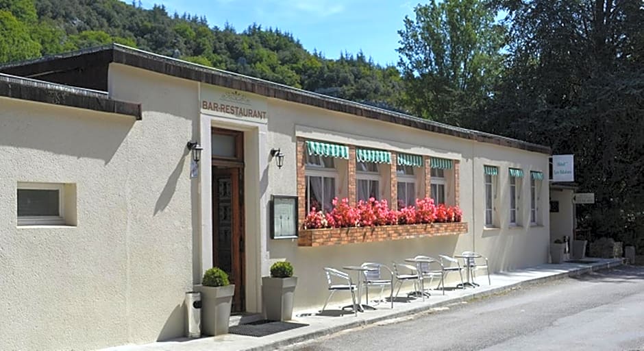 Hôtel Restaurant Les Falaises