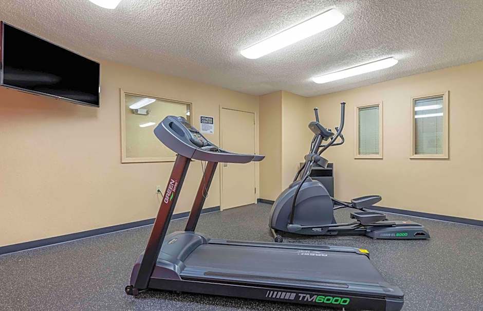 Extended Stay America Suites - Tulsa - Midtown