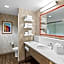 Hampton Inn By Hilton & Suites Glenarden/Washington DC