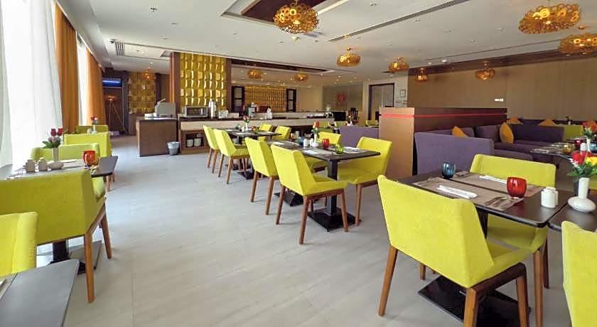 Carnelian Muscat - Airport Hotel