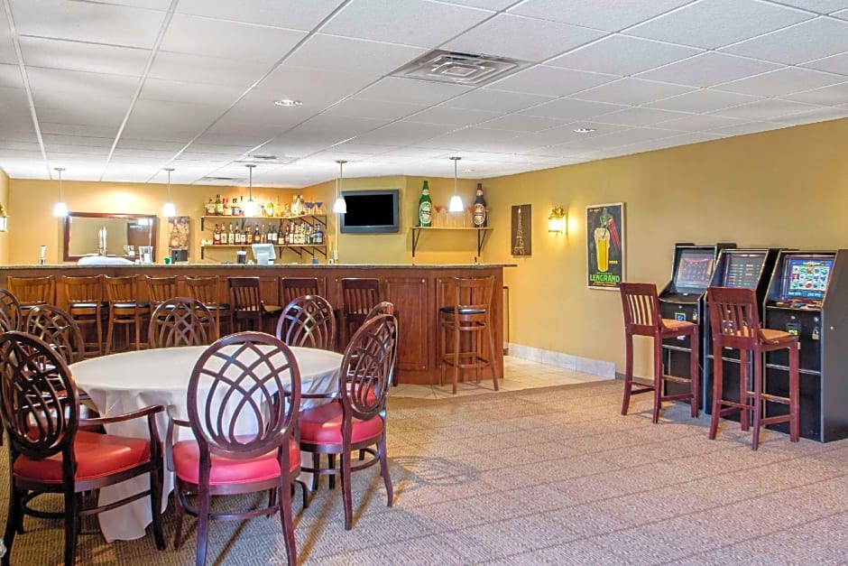 Comfort Suites Johnson Creek