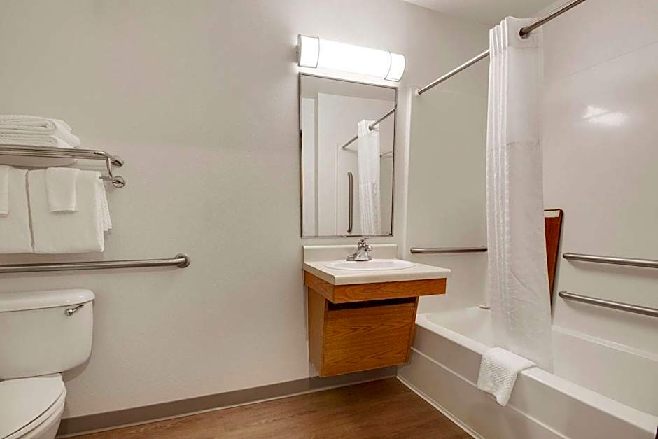 WoodSpring Suites Conroe