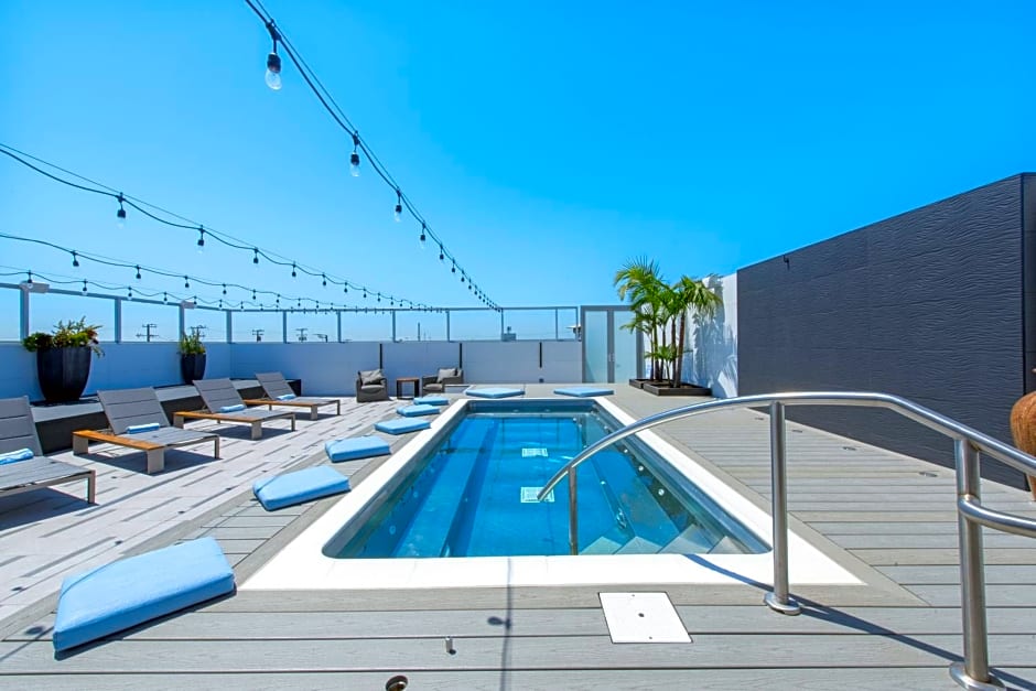 Shade Hotel Manhattan Beach