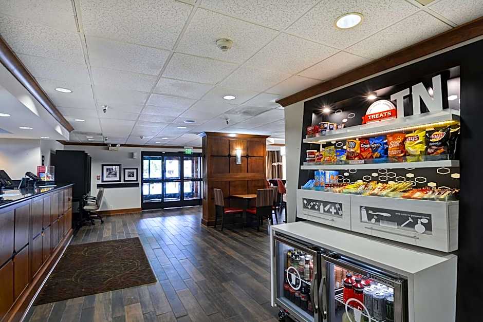 Hampton Inn By Hilton Memphis-Poplar