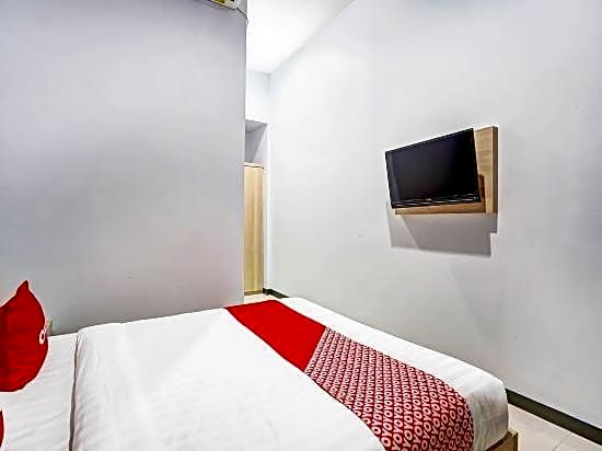 Hotel O Parang Kusumo Residence