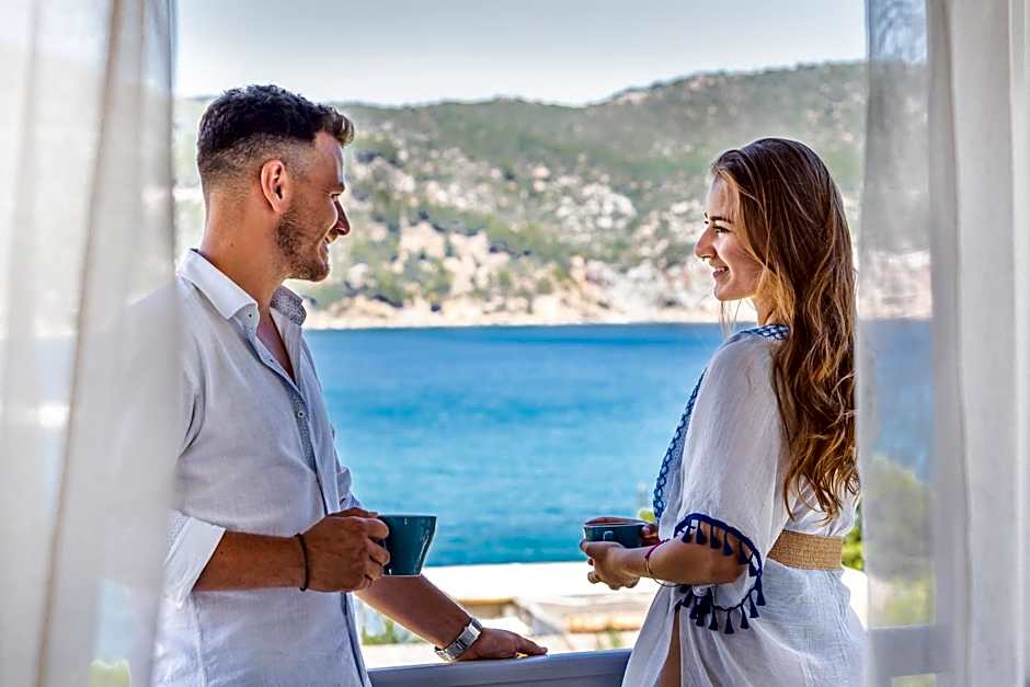 Evlalia Studios & Villas