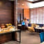 Renaissance by Marriott Izmir Hotel