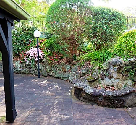 King Room with Garden View