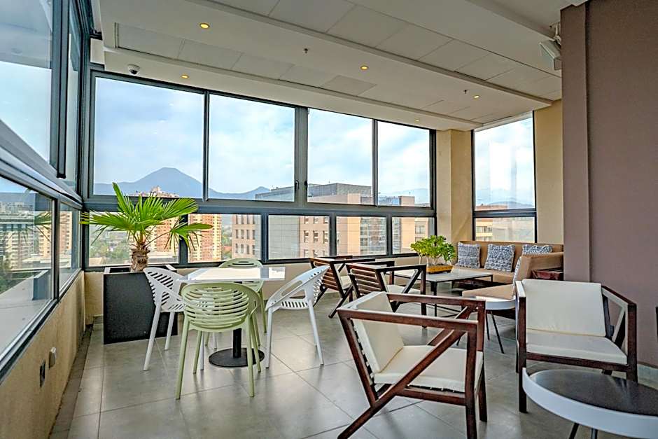 Hampton by Hilton Santiago Las Condes