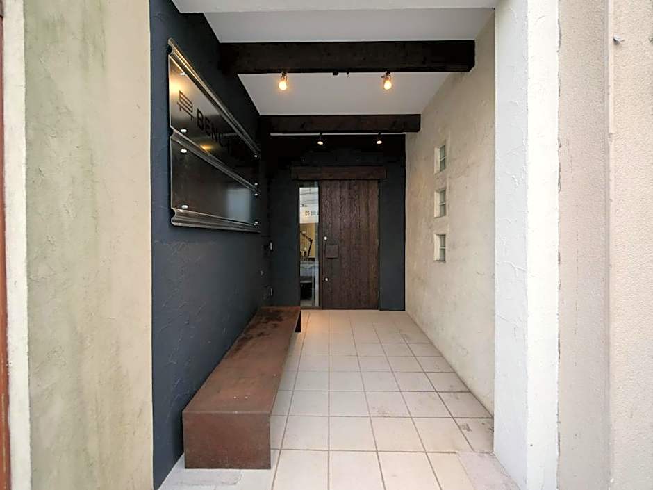 BENCH hostel & 3rd place