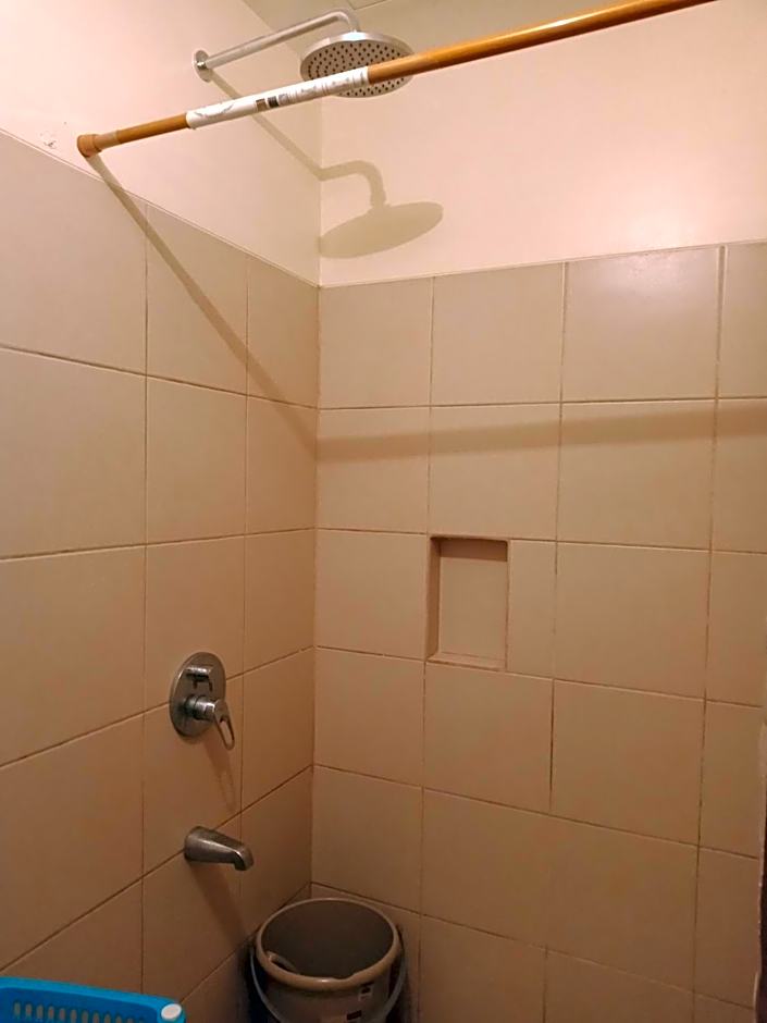 BRISTLE RIDGE CONDOMINIUM