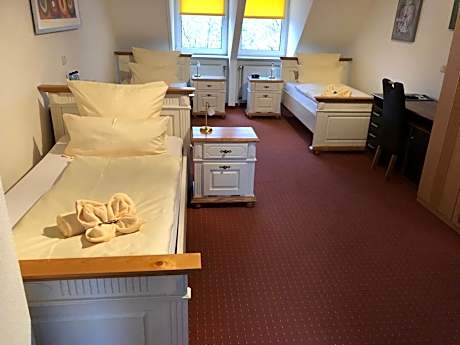 Double or Twin Room - Public Transport Ticket Included