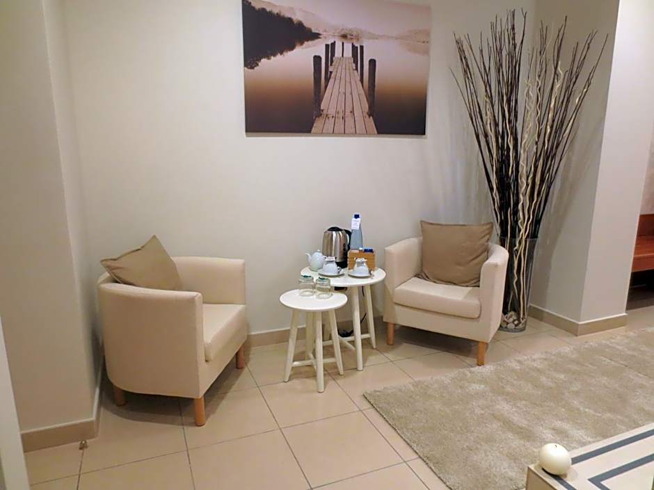 Hotel Joyfull