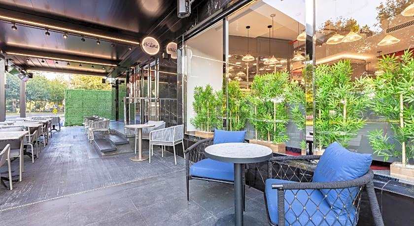 Stayso The House Hotel