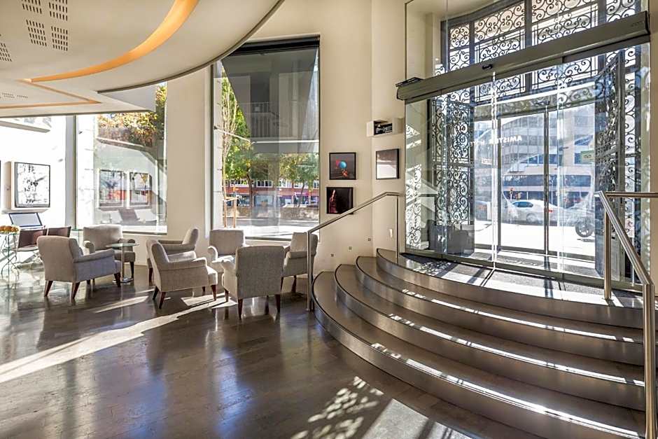 Sercotel Amister Art Hotel